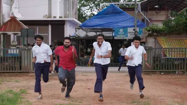या चित्रपटाने कमाईच्या बाबतीत मल्याळम सुपरस्टार मोहनलाल यांच्या 'एल 2: एम्पुरान' या चित्रपटालाही मागे टाकलं आहे. 'एल 2: एम्पुरान'चं लाइफटाइम कलेक्शन 106.77 कोटी रुपये होतं. आता मोहनलाल यांच्या 'थुडारम' या दुसऱ्या चित्रपटावर याची नजर आहे ज्याने 122 कोटी रुपये कमावले होते. असं झाल्यास हा तिसरा सर्वांत मोठा मल्याळम चित्रपट ठरेल. 