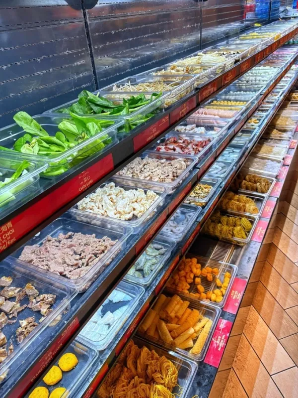 A wide selection of toppings for Malatang at a restaurant in Seoul. Photo from Instagram/@clairesfoodietherapy