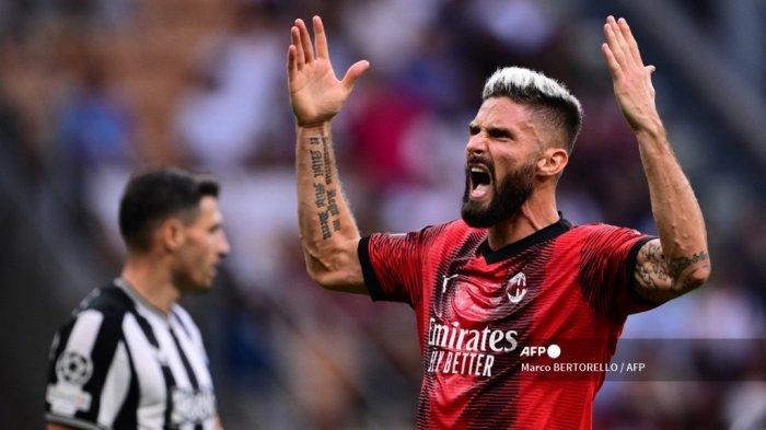 Reaksi penyerang AC Milan asal Prancis #09 Olivier Giroud selama pertandingan sepak bola grup F putaran pertama Liga Champions UEFA antara AC Milan dan Newcastle di stadion San Siro di Milan pada 19 September 2023. Marco