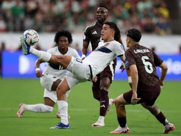 Kendry Paez berpotensi menjadi bintang baru di Piala Dunia 2026 bersama Timnas Ekuador.