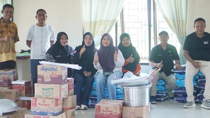 Pemkab Boltara serahkan bantuan Asistensi Rehabilitasi Sosial ke 118 warga penerima
