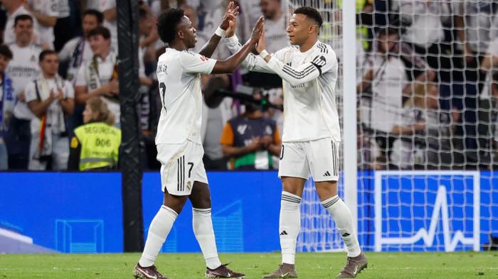 REAL MADRID - Kylian Mbappe dan Vinicius Junior berhasil menyumbang gol saat Real Madrid menjamu Deportivo Alaves di Santiago Bernabeu pada 21 April 2026 waktu setempat. Siulan Madridista untuk Los Blancos. (Foto: Website Real Madrid)