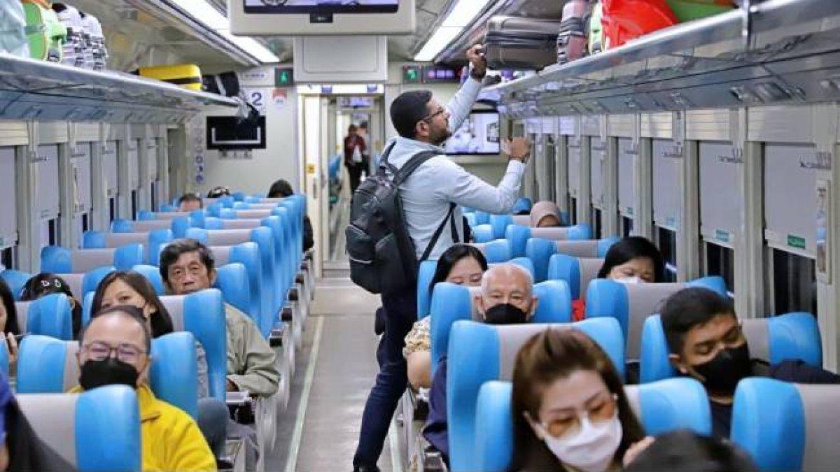 Foto ilustrasi kabin penumpang kereta api. 