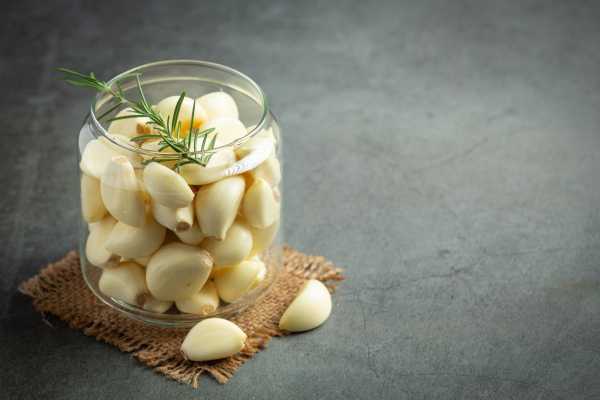Garlic and vitamins