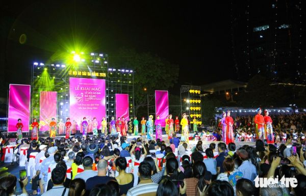 Áo dài - Ảnh 1.