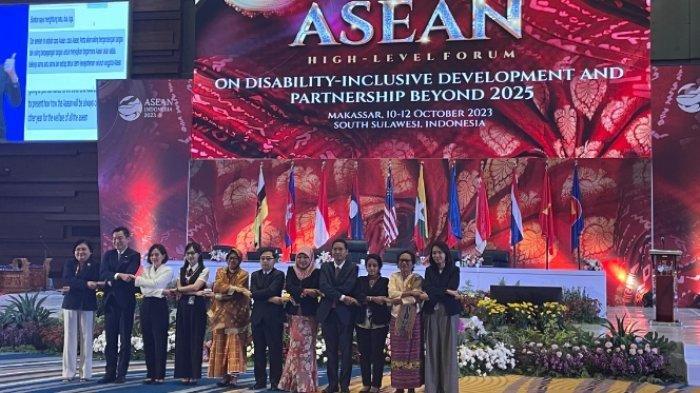 FOTO STOK -- 11 Negara ASEAN mendiskusikan penegakan hak dasar penyandang disabilitas dalam The ASEAN High Level Forum (AHLF) on Enabling Disability-Inclusive Development and Partnership beyond 2025 di Hotel Four Points Makassar pada Selasa (10/10/2023).