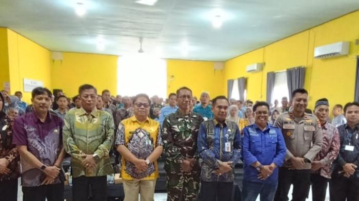 Foto bersama usai kegiatan pertemuan K3S SD/MI Kotabaru yang kali pertama dilaksanakan