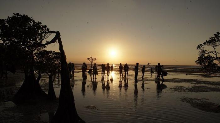 WALAKIRI -- Pantai Walakiri di Sumba Timur saat senja, yang bikin jatuh cinta