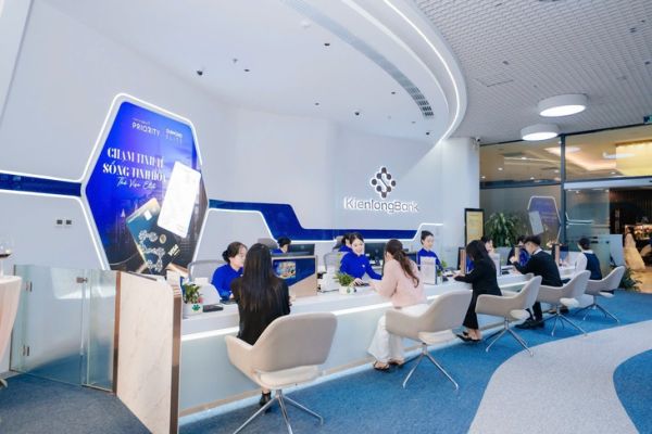 Ngân hàng đầu tiên đến Đồng Nai đặt trụ sở chính, cam kết đóng góp ngân sách ngàn tỉ mỗi năm - Ảnh 1.