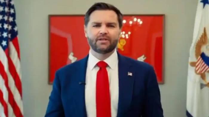 JD Vance disiapkan pimpin negosiasi damai AS–Iran. Perbedaan tafsir soal Lebanon memicu ketegangan baru di tengah gencatan senjata.