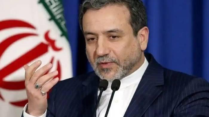 OGAH DUDUK - Foto Menteri Luar Negeri Iran Abbas Araghchi. Gelagat Melu Iran jadi sorotan saat tak mau duduk satu meja dengan AS meski sudah ketemu di depan mata.