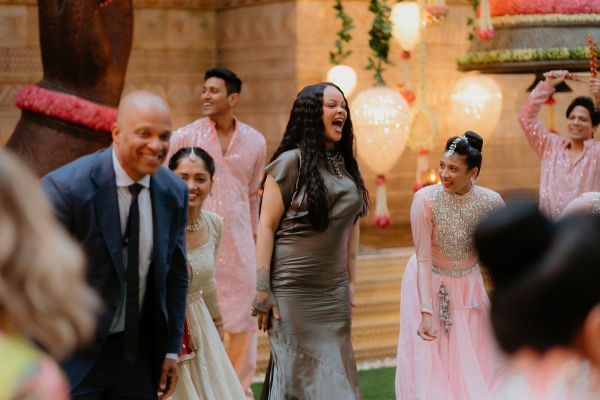 Rihanna visited ambani house