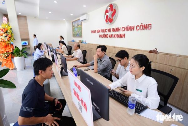 cán bộ - Ảnh 1.