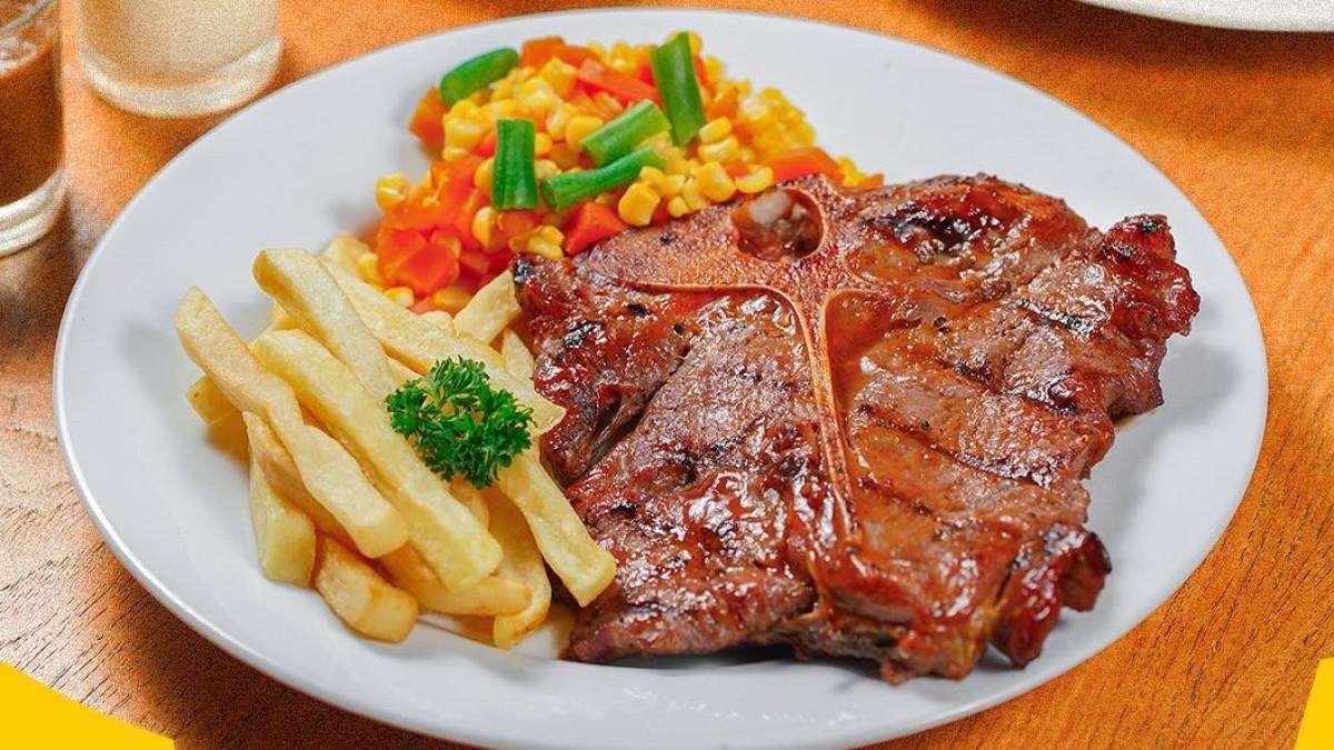 Andakar Steak, satu tempat makan siang dekat Ragunan Jakarta Selatan yang bisa kamu coba.
