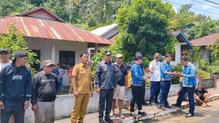 Fredy Tuda kunjungi korban kebakaran di Desa Kuyanga