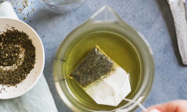 DIY Green Tea Hair Tonic