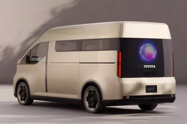 Toyota Hiace - Ảnh 3.