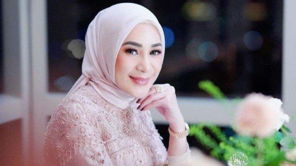 Rien Wartia Trigina, mantan istri Andre Taulany dilaporkan ke kepolisian atas dugaan penganiayaan.