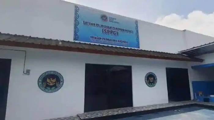 INSENTIF - Foto ilustrasi SPPG Pangauban, Kecamatan Batujajar, Kabupaten Bandung Barat, Jawa Barat yang tutup. Pernyataan Kepala BGN Dadan Hindayana jadi sorotan karena menyebut SPPG yang tutup sementara tetap dapat insentif Rp6 juta per hari.
