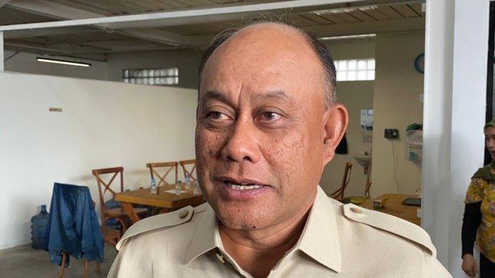 Kepala Badan Gizi Nasional (BGN), Dadan Hindayana, menyebut bakal menambah jumlah Satuan Pelayanan Pemenuhan Gizi (SPPG), Kamis (30/1/2025). Penambahan SPPG diperlukan untuk menjangkau lebih banyak sasaran Makan Bergizi Gratis (MBG). (Tribun Jabar/Rahmat Kurniawan)