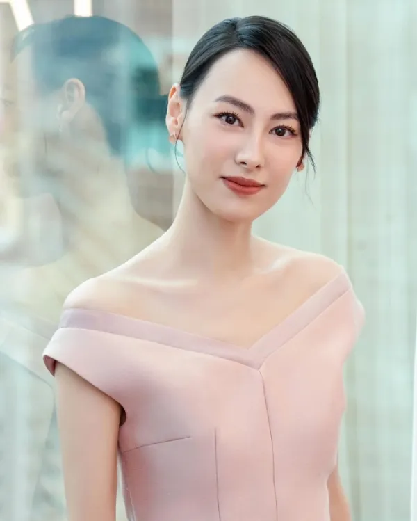 Macanese actress Isabella Leong.