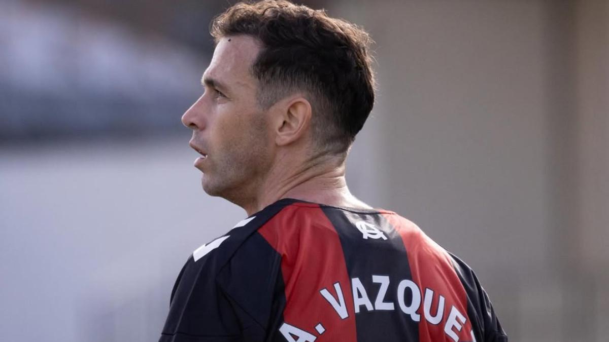 Potret Alvaro Vazquez saat bermain di Arenas Club (4/12/2025).