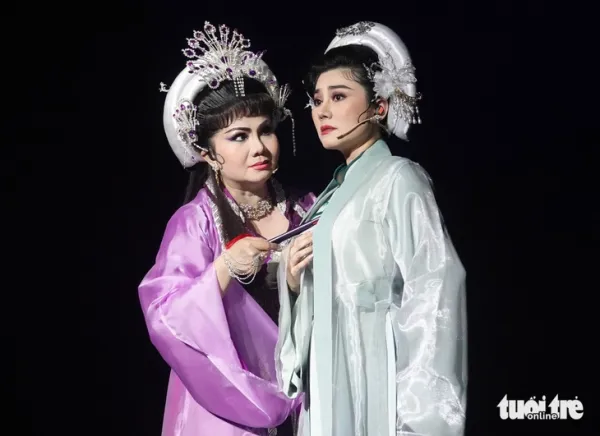 Chị em Tú Sương, Quế Trân liên tục đối đầu - Ảnh 1.