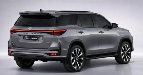 new generation fortuner rear design render