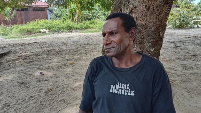 Aparat Kampung Ararau, Kaur Pembangunan Ernius Pairi