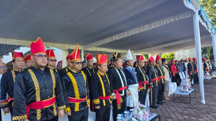 PENDIDIKAN - YSK menegaskan pendidikan memiliki peran strategis dalam pembangunan. Menurutnya, pendidikan bukan hanya soal transfer ilmu, tetapi menjadi fondasi utama untuk meningkatkan martabat masyarakat.