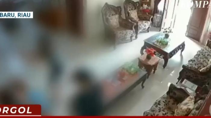 PERAMPOKAN – Seorang nenek berusia 60 tahun tewas usai rumahnya dirampok pada Rabu (29/4/2026). Salah satu pelaku diduga ternyata mentan menantu.