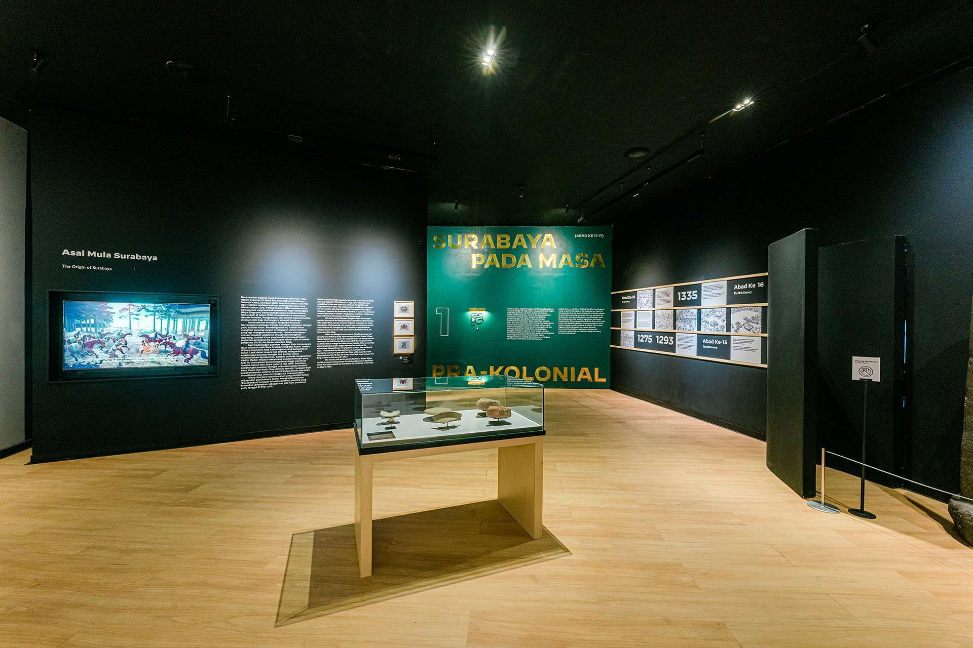 Suasana di Museum Surabaya yang menempati Gedung Siola di Jalan Tunjungan, menghadirkan beragam koleksi sejarah dan perkembangan Kota Pahlawan dalam balutan bangunan bersejarah yang ikonik.