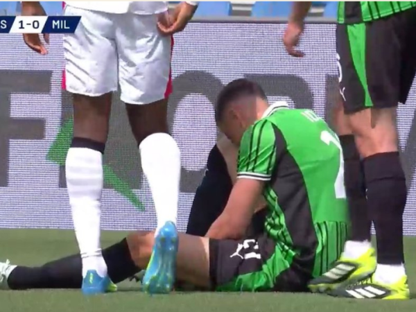Kapten timnas Indonesia, Jay Idzes, mengalami cedera saat membela Sassuolo menghadapi AC Milan pada duel Liga Italia di Mapei Stadium (3/5/2026).