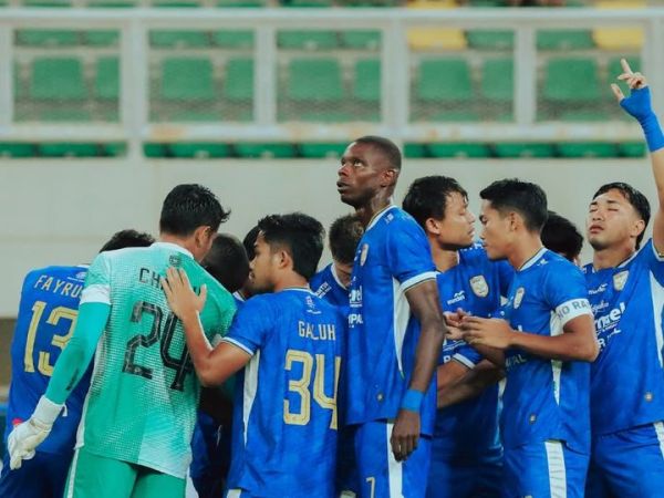 Adhyaksa FC dalam persaingan menuju promosi ke Super League musim depan.