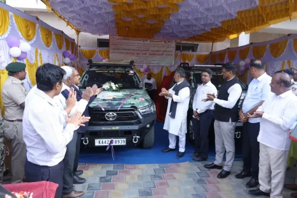 toyota gifts karnataka forest department modified hilux pick up trucks 2