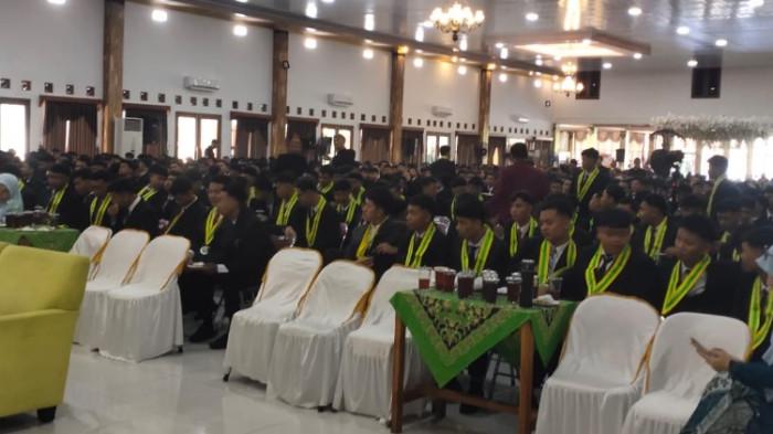 SMK Muhammadiyah 3 Karanganyar tahun 2026 meluluskan 472 siswa dari 4 bidang jurusan Tehnik Kendaraan  RinganTehnik Sepeda Motor Tehnik Body Kendaraan RinganDesain Komunikasi VisualTehnik Elektronikal Industri
