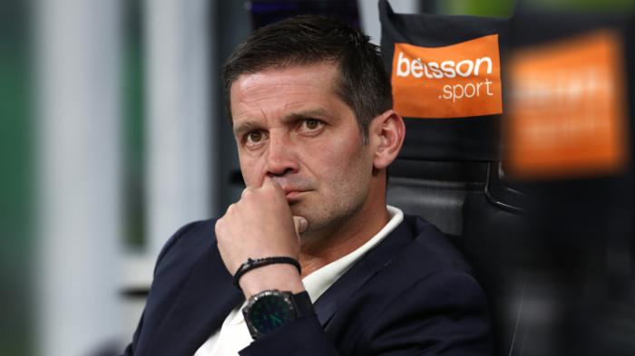 Pelatih Inter Milan, Cristian Chivu mendampingi timnya dari bangku cadangan, pada pertandingan Liga Italia Serie A 2025/2026.