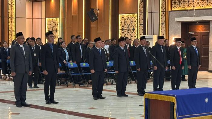 PELANTIKAN JPT Pratama- Suasana prosesi pengambilan sumpah janji jabatan delapan Kepala OPD hasil seleksi terbuka di Kantor Bupati Malinau, Kamis (6/5/2026). Pelantikan ini memastikan delapan instansi kini memiliki pimpinan definitif guna memaksimalkan kinerja organisasi melalui hasil seleksi JPTP.