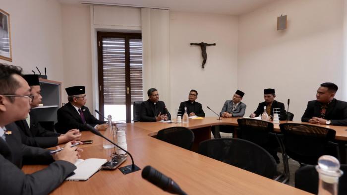 Takhta Suci Vatikan dan Universitas Muhammadiyah Yogyakarta sepakati gggg