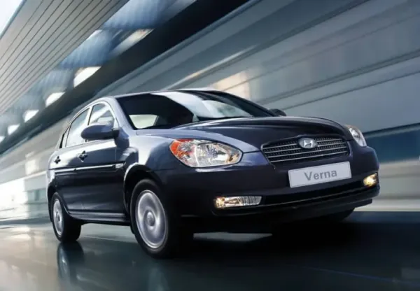 first-gen-hyundai-verna