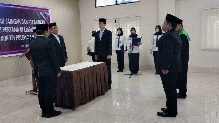 PELANTIKAN - Kantor Imigrasi Kelas II Non TPI Polewali Mandar, Sulawesi Barat, melantik Muhammad Ilham Gumelar sebagai Analis Keimigrasian Ahli Pertama, Kamis (7/5/2026).