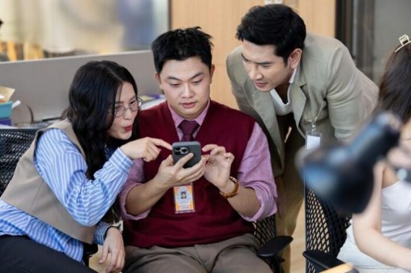 เปิดทะเบียนสมรสครั้งแรก! อุ้ม-แบม จูงมือเริ่มชีวิตคู่ “Fulfill รักเติมเต็ม”