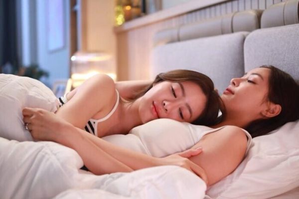 เปิดทะเบียนสมรสครั้งแรก! อุ้ม-แบม จูงมือเริ่มชีวิตคู่ “Fulfill รักเติมเต็ม”