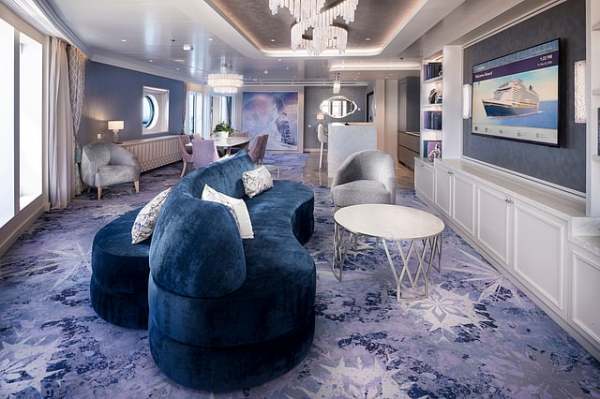 Concierge Elsa Royal Suite