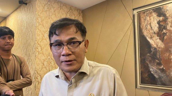 Kepala Badan Percepatan Pengentasan Kemiskinan (BP Taskin) Budiman Sudjatmiko ketika ditemui di Graha CIMB Niaga, Senayan, Jakarta Selatan, Kamis (28/11/2024).