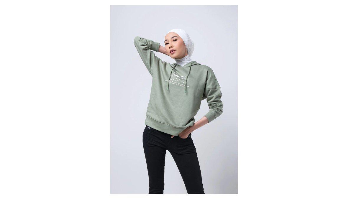 Ilustrasi rekomendasi Logo Jeans Danielle Sweater