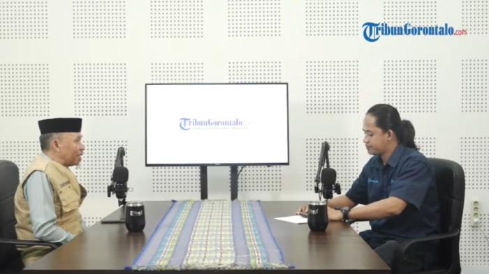 TRIBUN PODCAST — Kabid Bina Layanan Haji dan Umrah Kanwil Kemenhaj Provinsi Gorontalo, Syafwan Akie, dalam siniar 'Tribun Podcast'  yang dipandu jurnalis TribunGorontalo.com, Herjianto Tangahu, Kamis (7/5/2026).