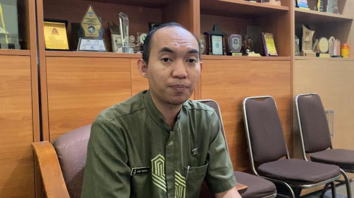 WAWANCARA - Wakasek Kesiswaan SMAN 5 Bandung, Amat Misnati