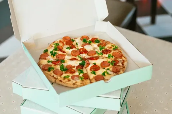 Making Pizza and Pizza Delivery