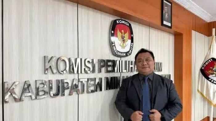 Ketua KPU Minahasa Selatan, Tomy Moga
